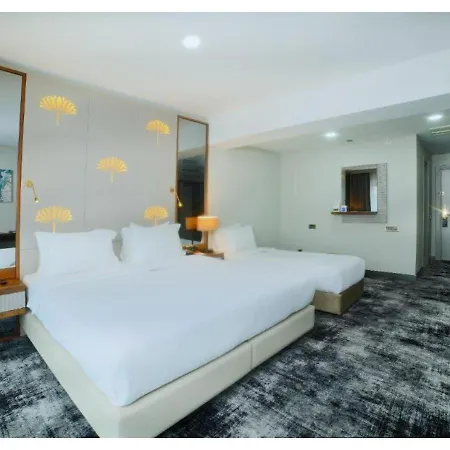 Tryp By Wyndham Istanbul Topkapi Exterior photo
