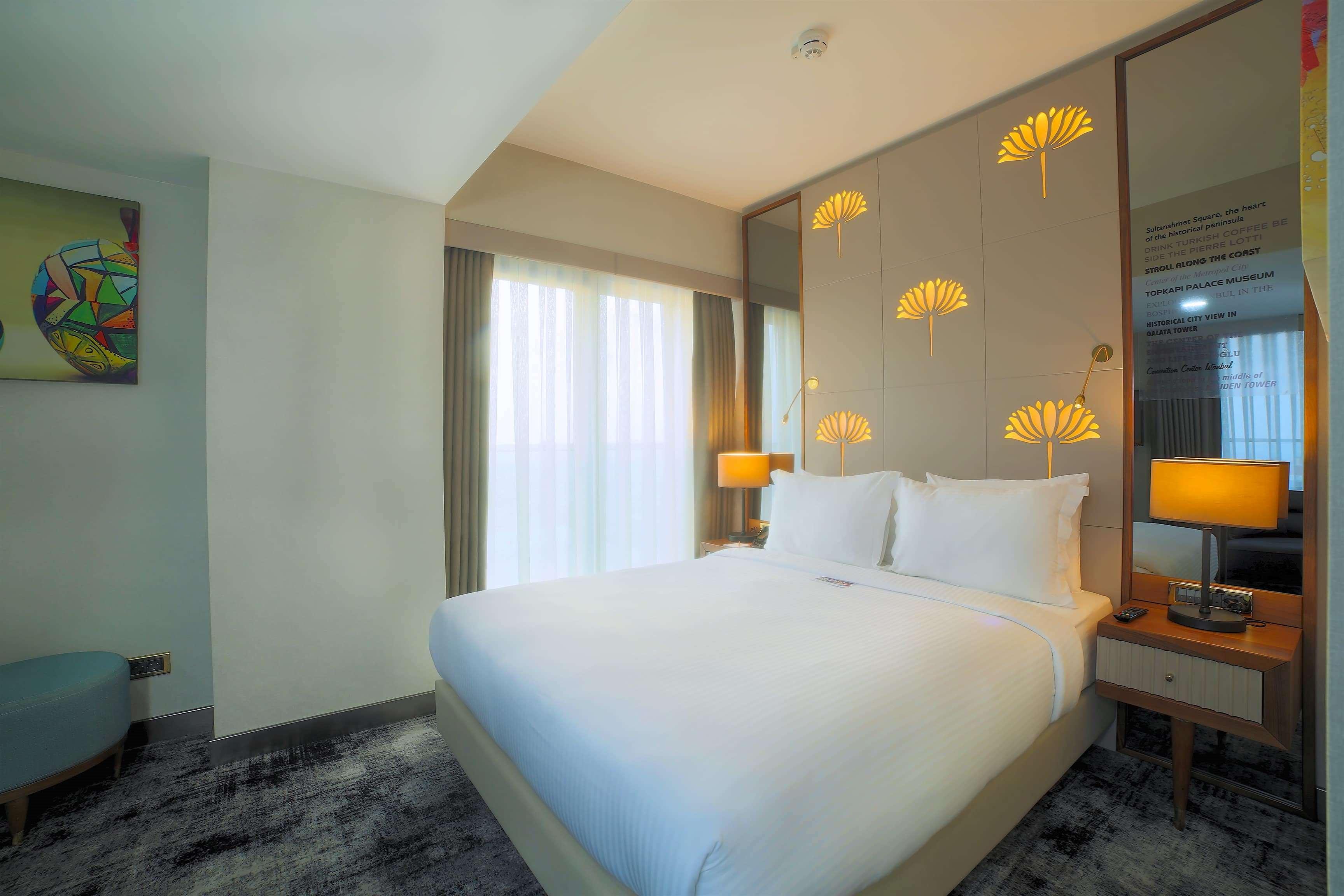 Otel Tryp By Wyndham Topkapi 4*