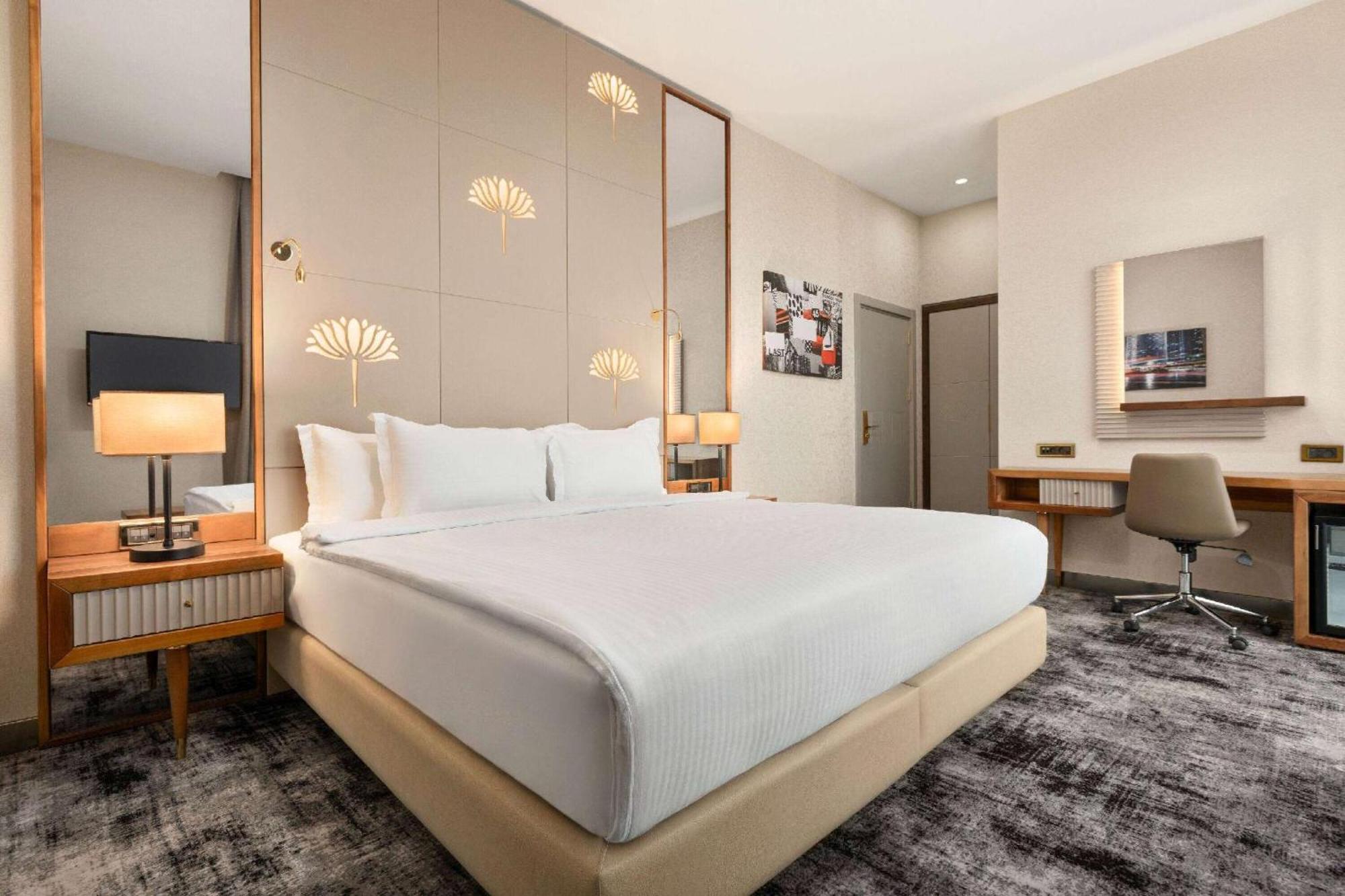 Tryp By Wyndham Topkapi