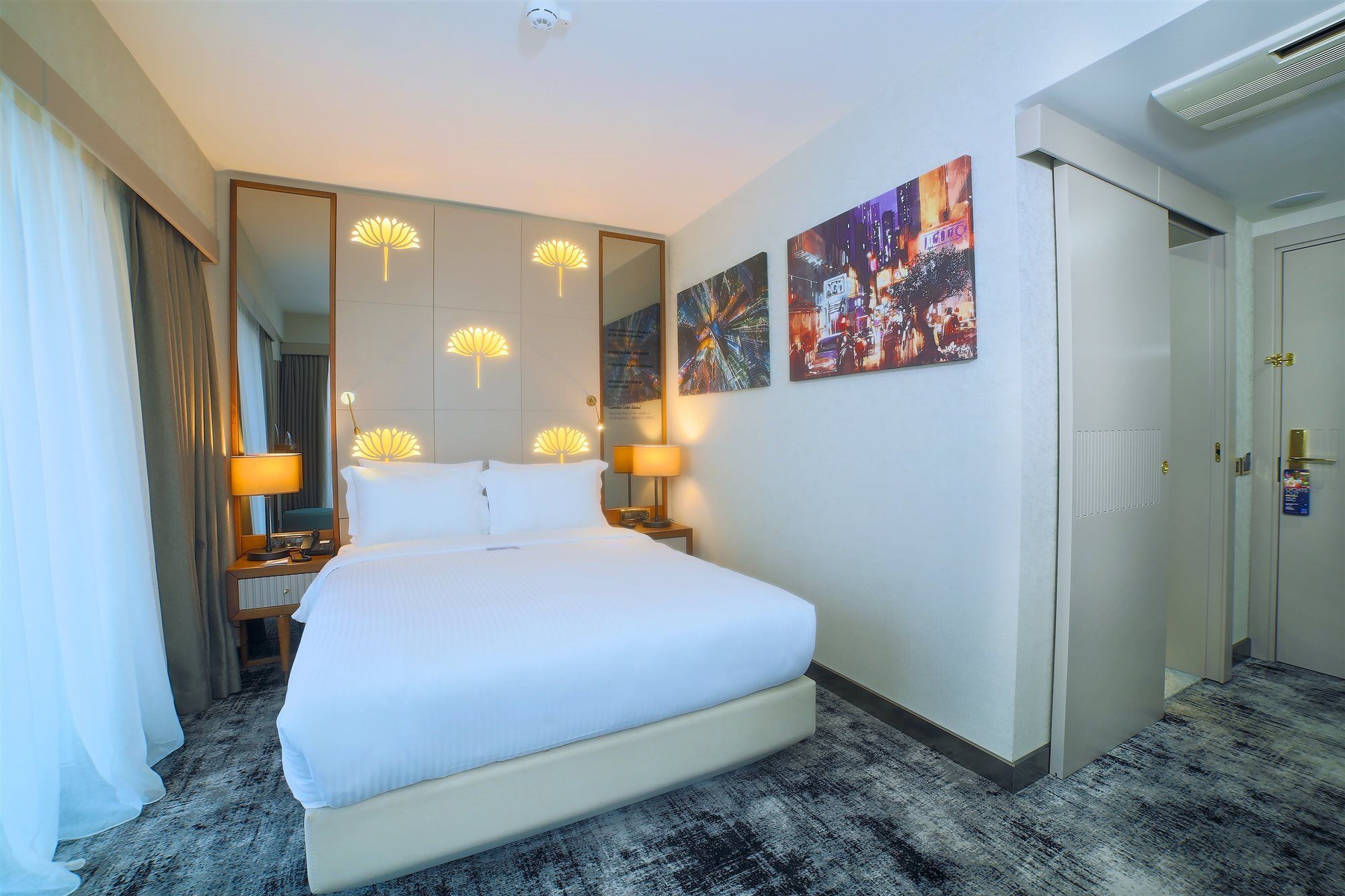 Tryp By Wyndham Topkapi Otel 4*